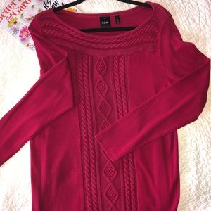 Rafaela - lightweight sweater size L
